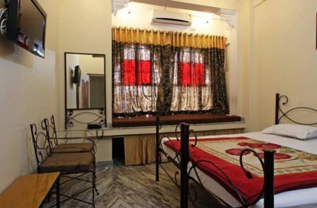 Heritage Haveli Bed and Breakfast Udaipur Esterno foto